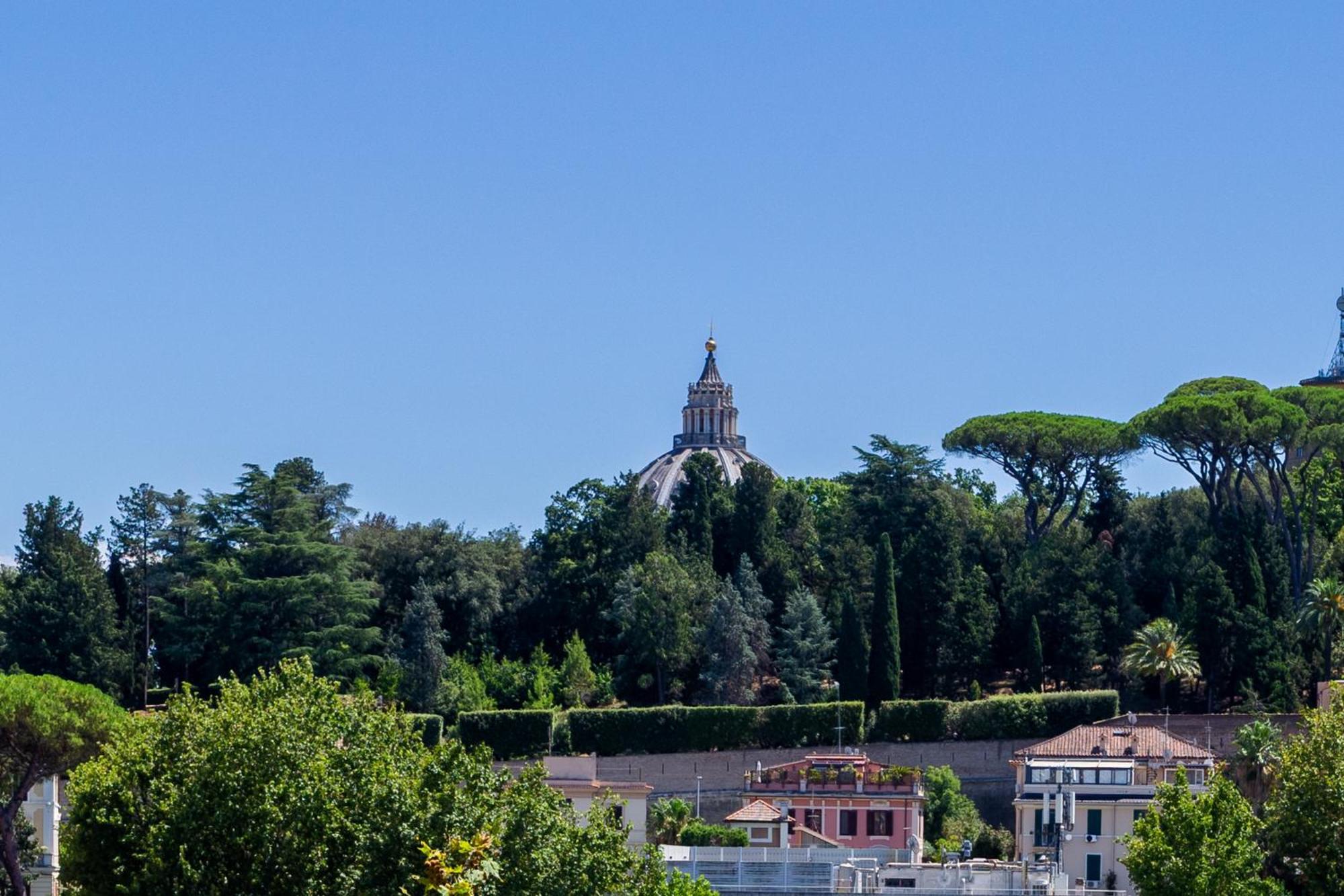 Cipro Vatican House, Rome